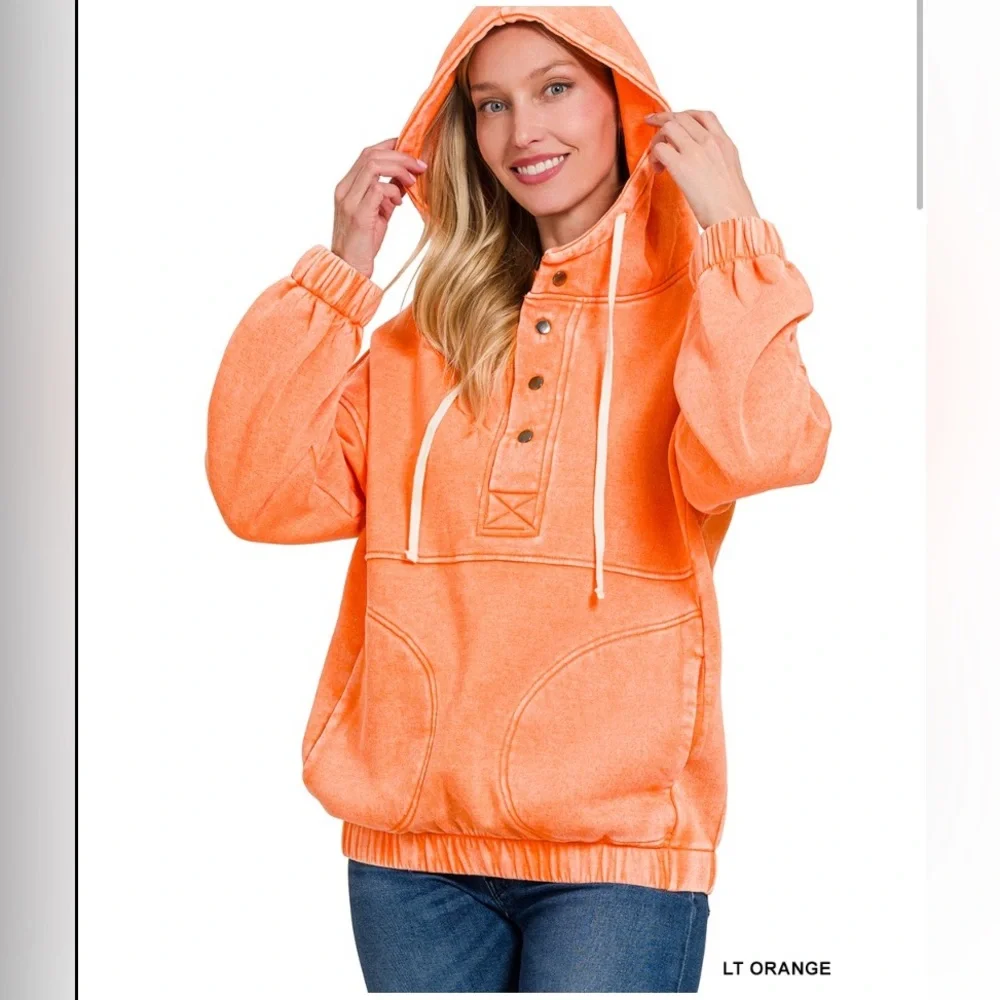 101  9 colors ❤️ ZENANA ACID WASH FLEECE
OVERSIZED POCKET HOODIE - Picture 3 of 16